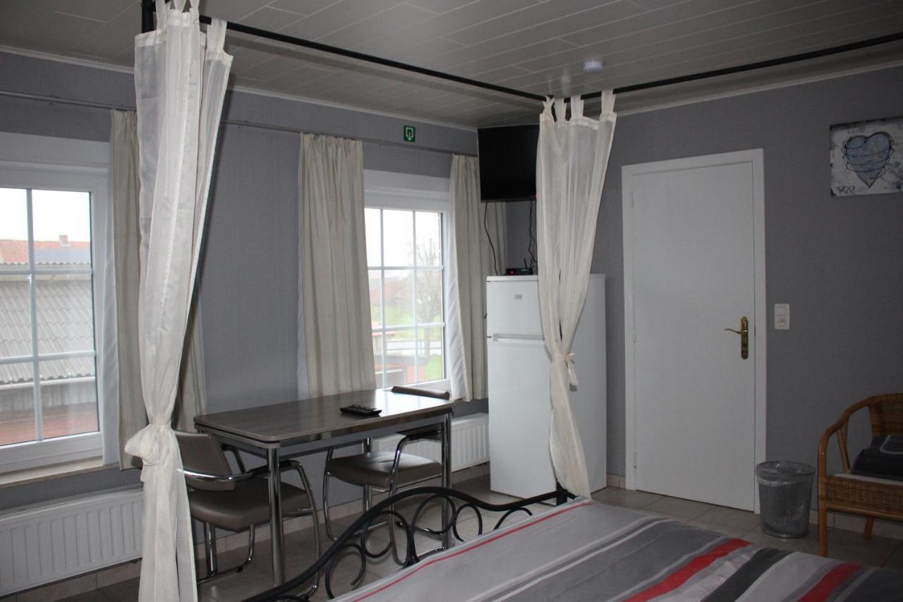 Breeden Steeger Hoeve Lichtervelde Luaran gambar